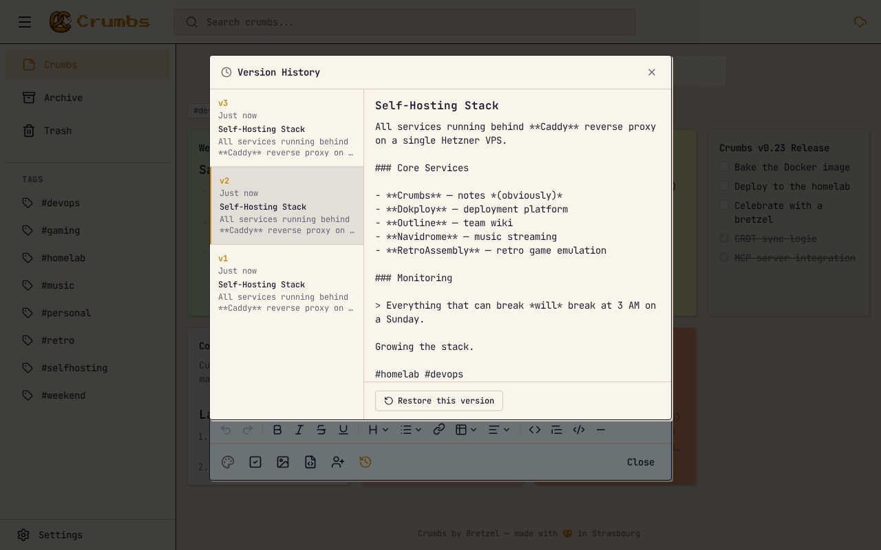 Note version history with side-by-side preview